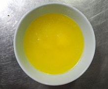 256px-Bowl_of_melted_butter